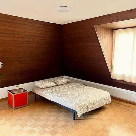 Golden Corner Oldtown Apartman *